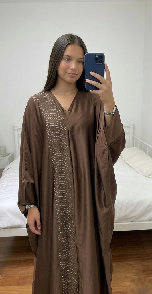 Abaya satin à strass — taille ajustable