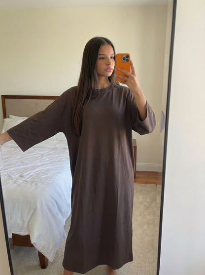 Robe longue oversize femme marron manches amples vue face