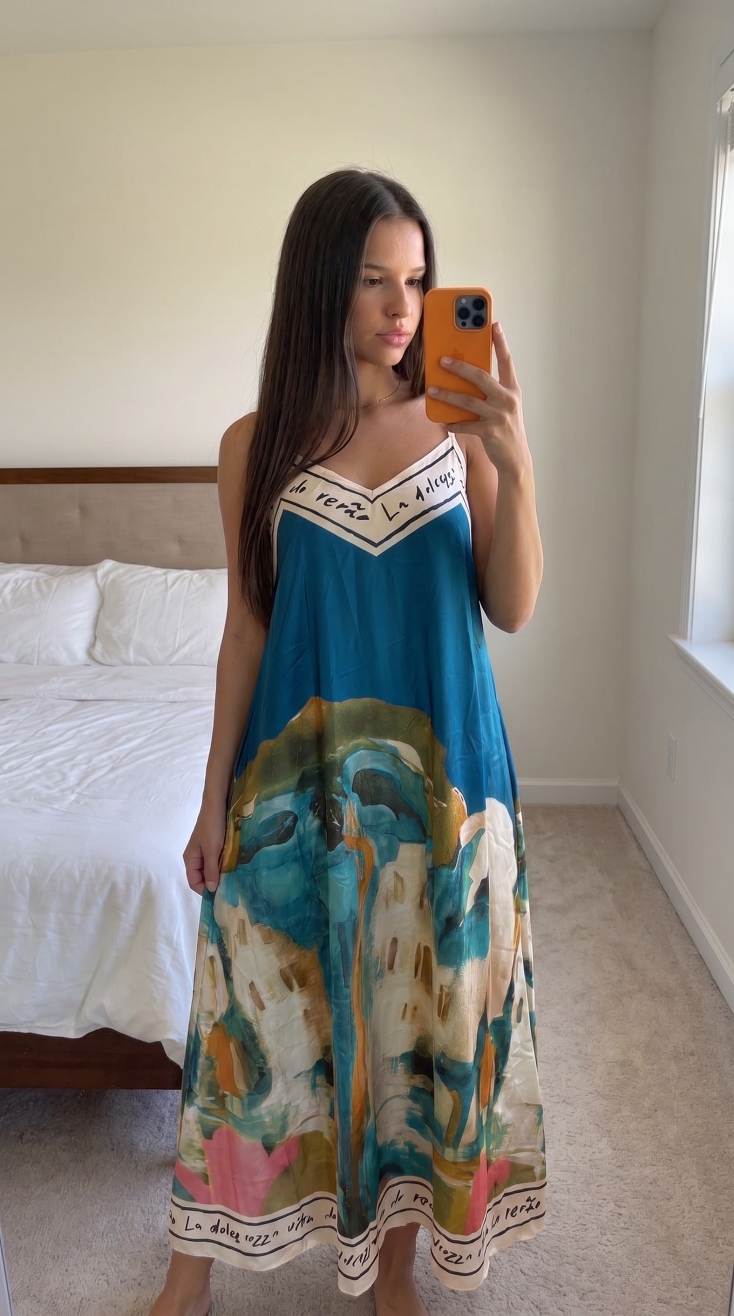 Robe longue fluide imprimée bleu multicolore femme – vue de face