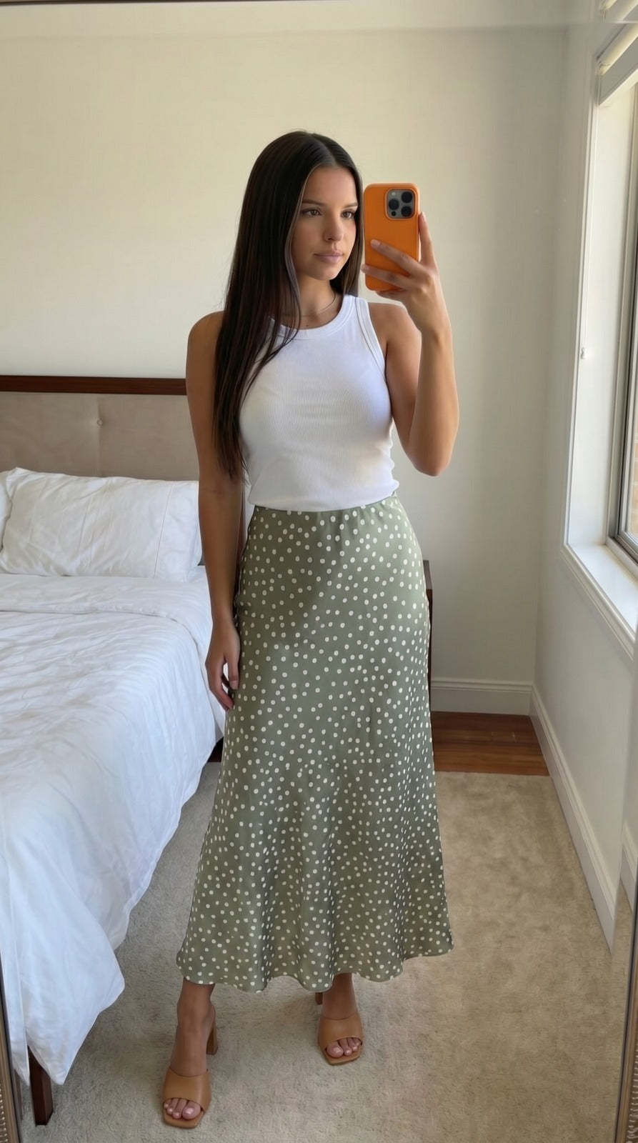Jupe satin pois marine femme vue de face
