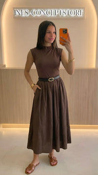 Robe Longue Cintrée Fluide Femme – Haut Ajusté & Jupe Ample