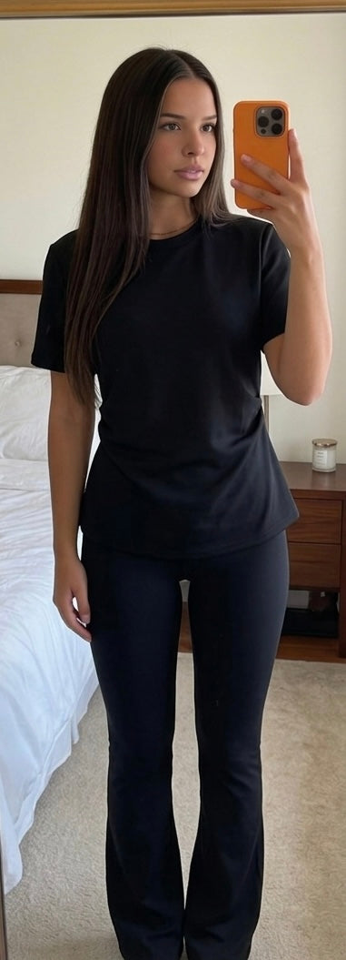T-shirt cintré rose femme taille marquée fente détail
