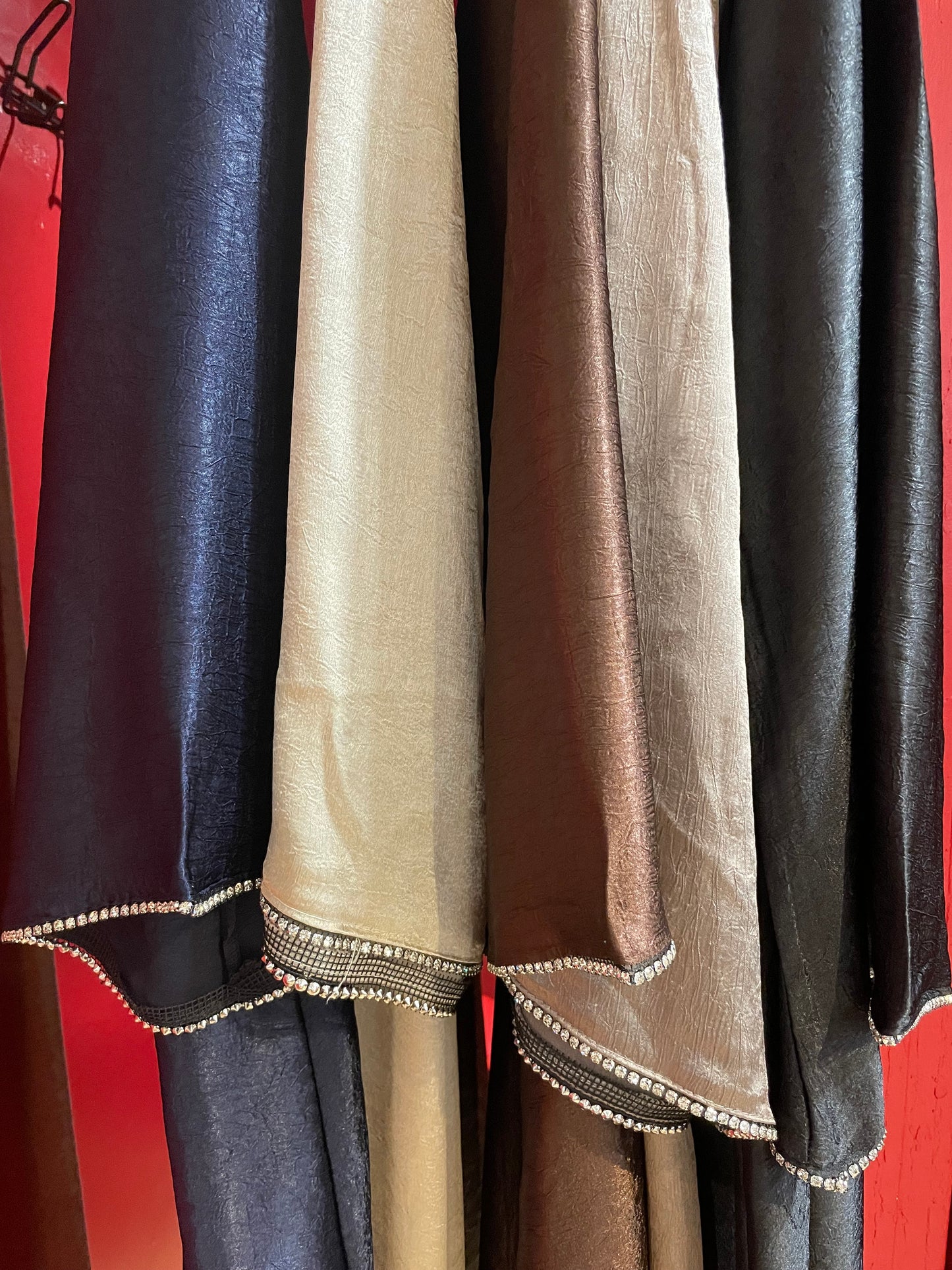 Ensemble Abaya Satin Marron — Robe & Kimono Élégant