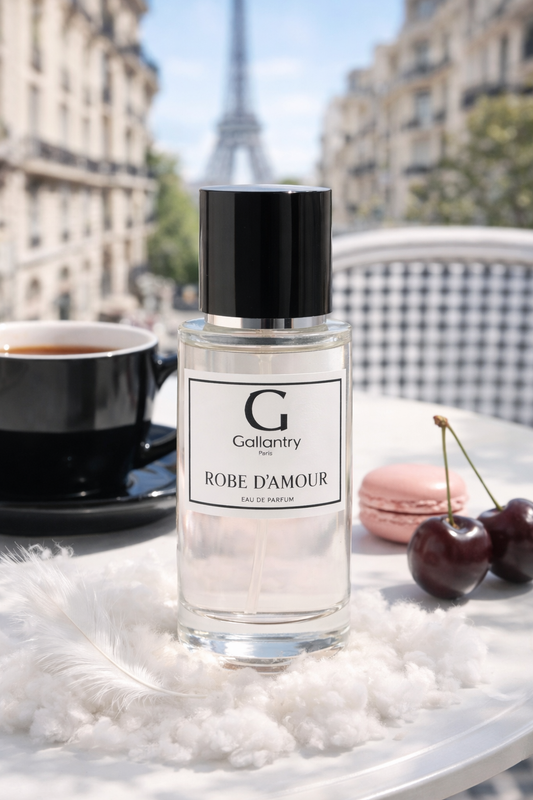 ROBE D’AMOUR — Cerise Noire & Vanille Élégante