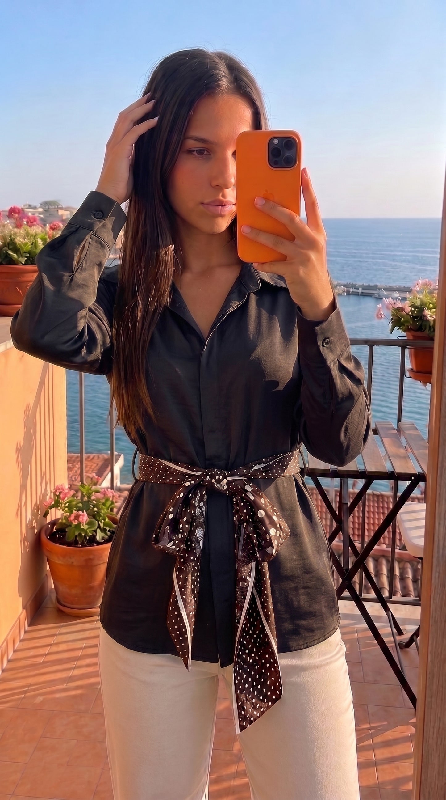 Chemise Satinée Ceinture Foulard