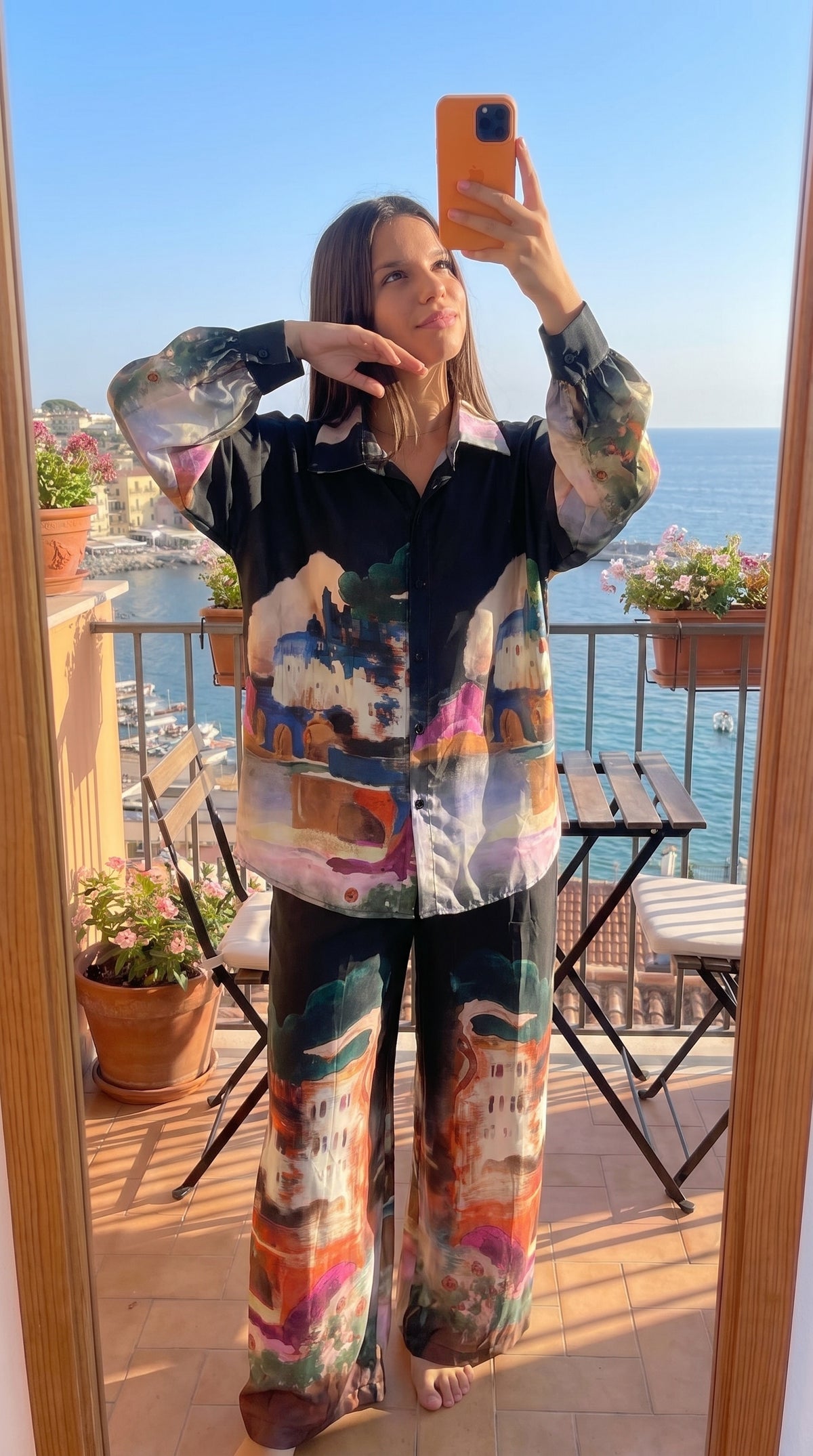Ensemble chemise oversize et pantalon large imprimé femme, vue de dos