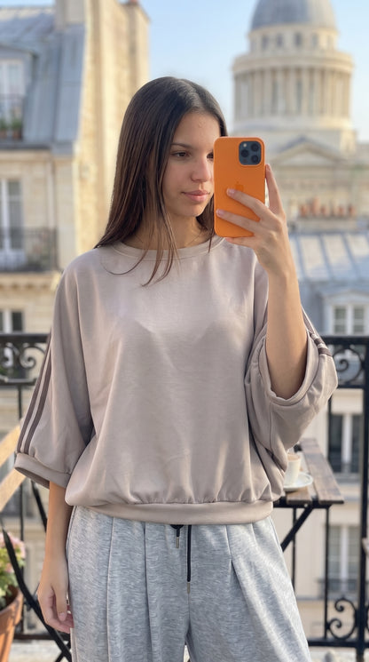 Haut jogging oversize manches chauve-souris, vue de dos