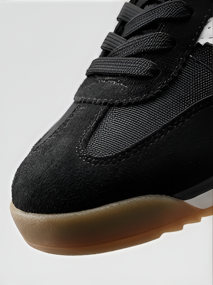 Baskets Urbaines Retro-Chic – Noir & Blanc