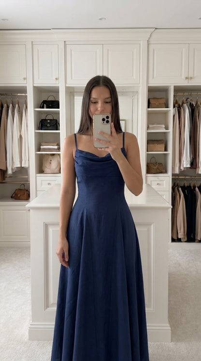Robe Longue Femme – Dos Smocké & Nœud Au Dos | INES CONCEPT STORE
